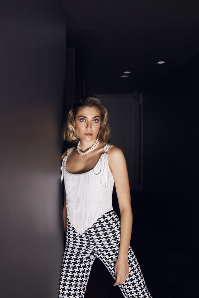 Kun x Öznur Serçeler — Sefa Yamak commercial & fashion photographer