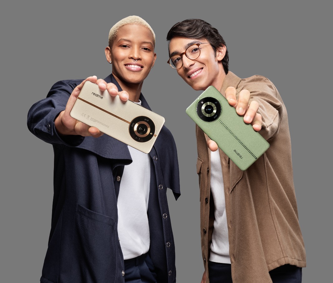 RealMe — Sefa Yamak commercial & fashion photographer